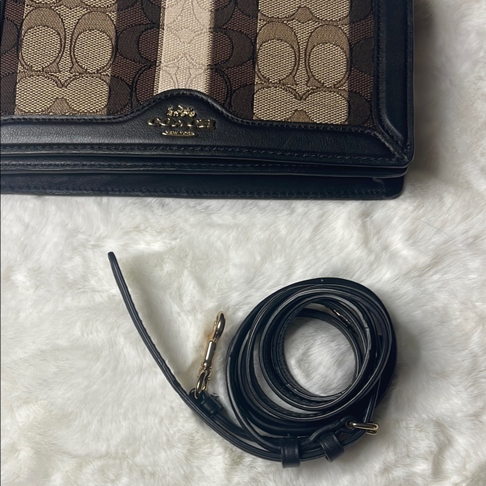 COACH- Anna Foldover Clutch Crossbody In Signature Jacquard With Stripes - Picture 7 of 13